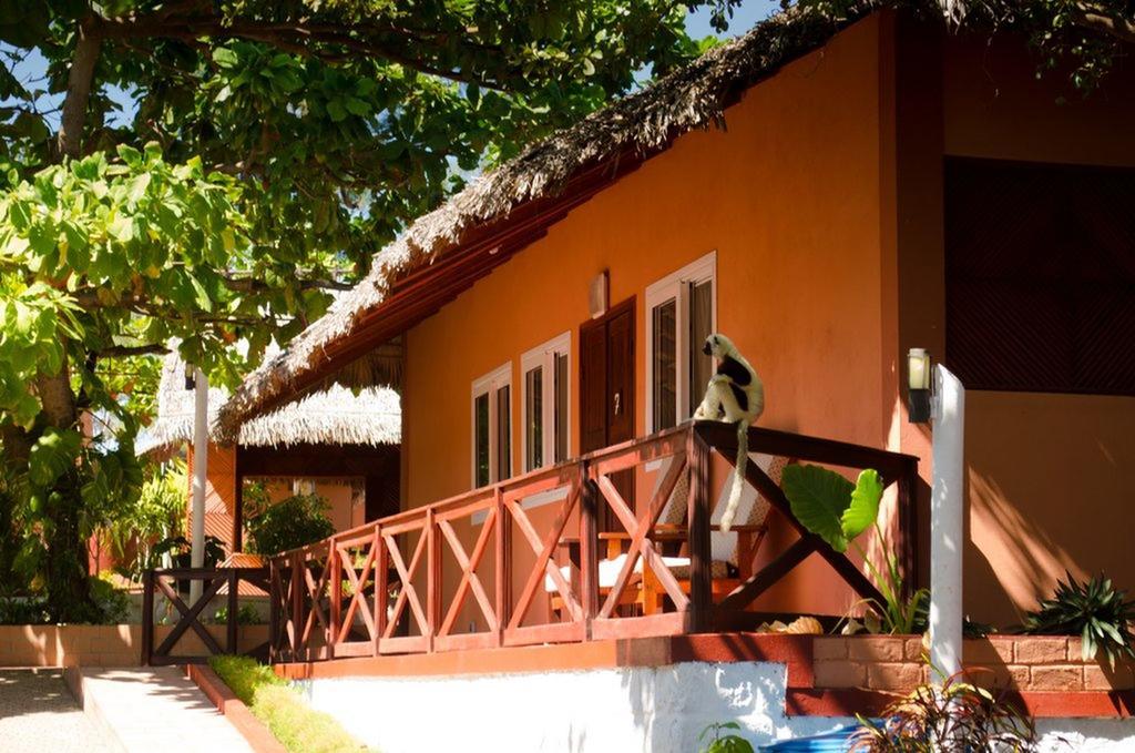 Edena Kely Hotel Mahajanga Buitenkant foto