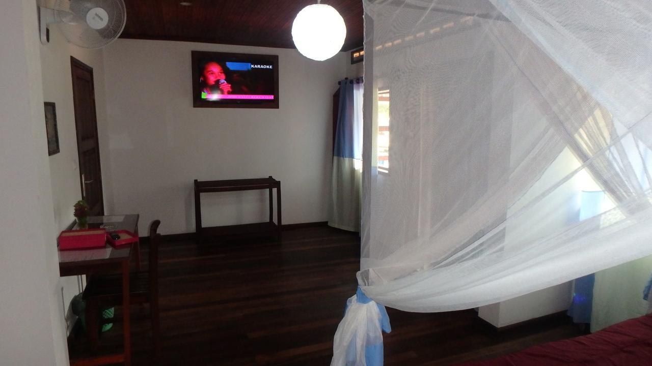 Edena Kely Hotel Mahajanga Buitenkant foto