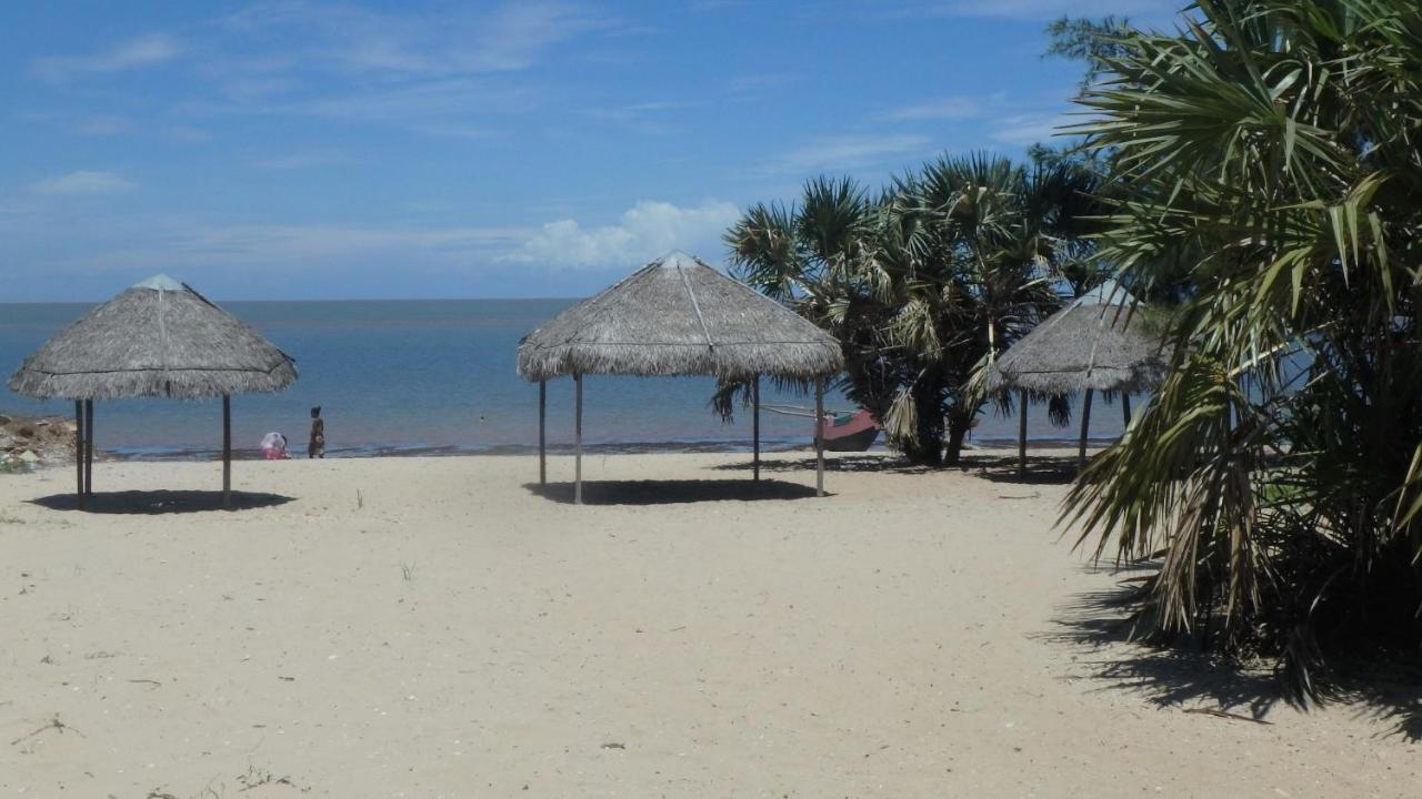 Edena Kely Hotel Mahajanga Buitenkant foto